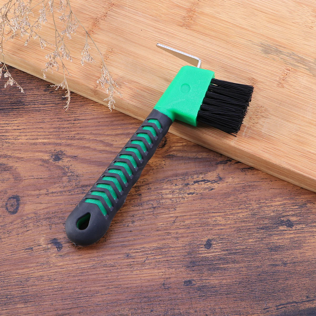 Stainless Steel Hoof Pick Durable Nylon Brush Comfort Cleaning Horse…